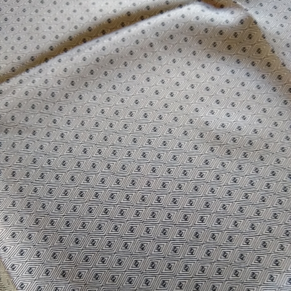 NWOT Fendi silk square scarf - Picture 5 of 9